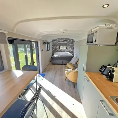 Charming Caravan Designed For Two People * Rochefort